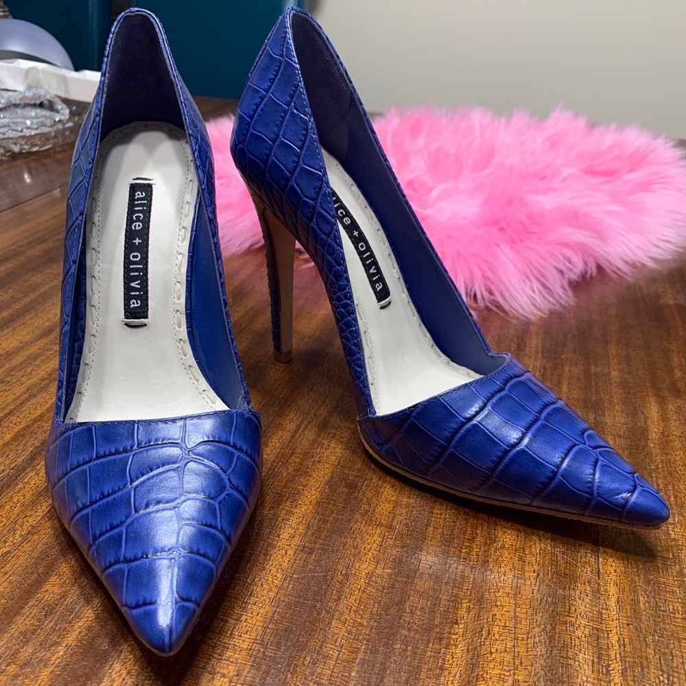 NWOT Alice and Olivia heels - Picture 2 of 8